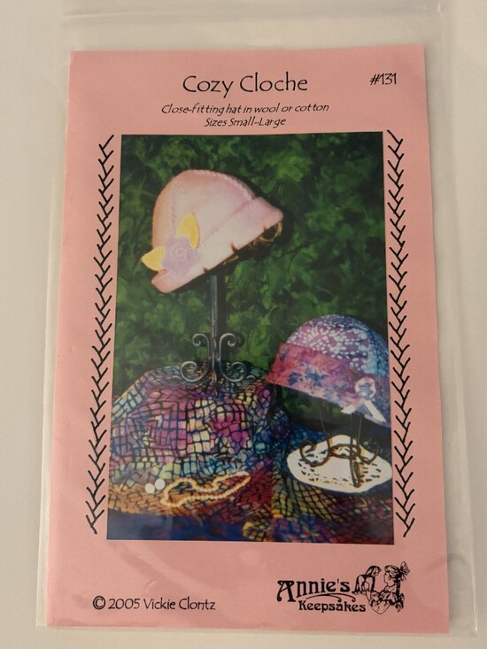 Cozy Cloche Hats Misses Craft Sewing Pattern Uncut  by Annie's Keepsakes S M L - Picture 1 of 1